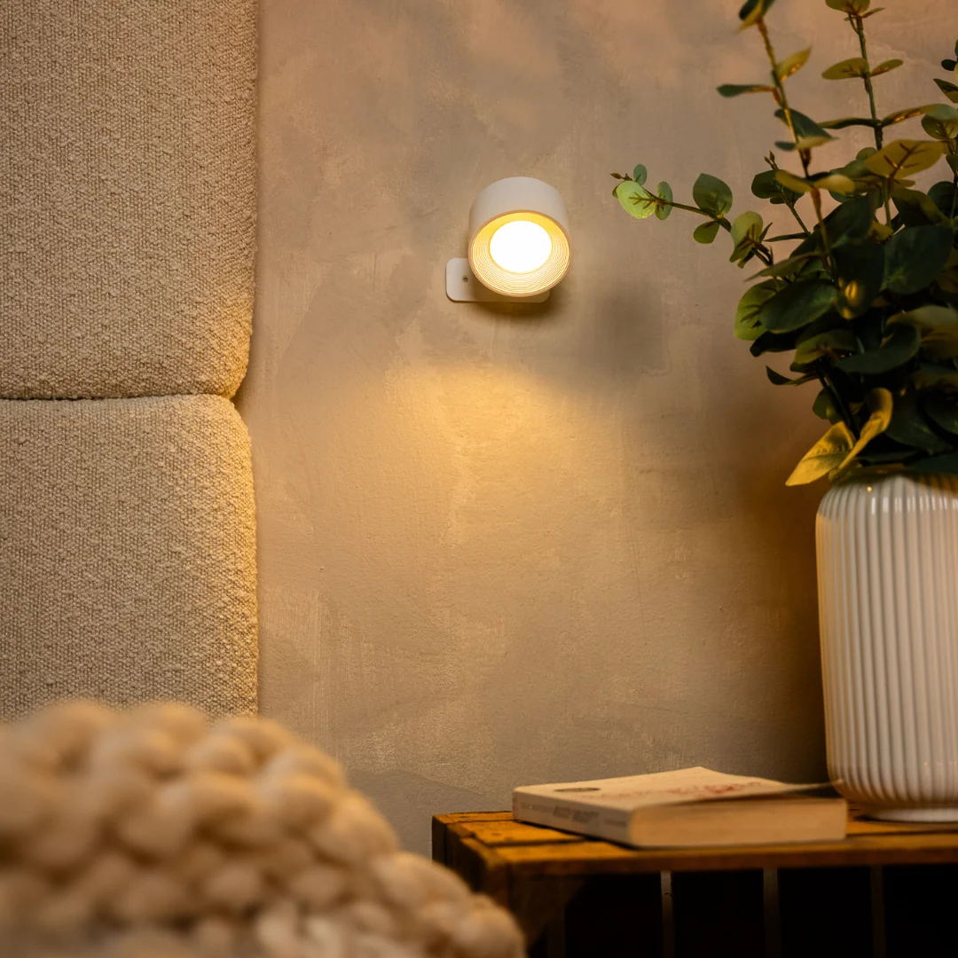 Strado Infinity Lamp